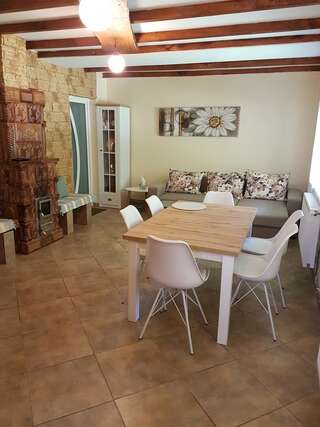 Дома для отпуска Casa Ada Arpaşu de Sus Three-Bedroom House - Casa David-7